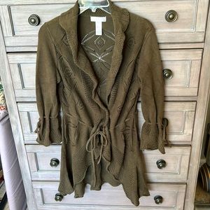 Kenar olive green tunic cardigan in EUC size small. Tie belt cute ruffled wrists